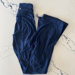 Groove Super-High-Rise Flared Pant Nulu Regular